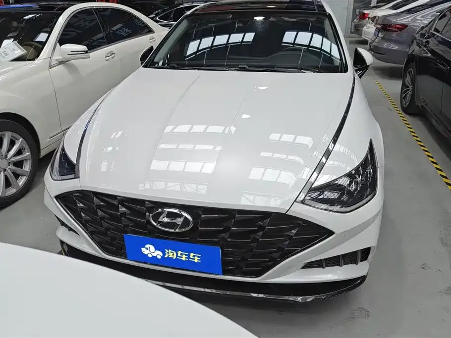 Hyundai Sonata 2021 из CN, фото 4