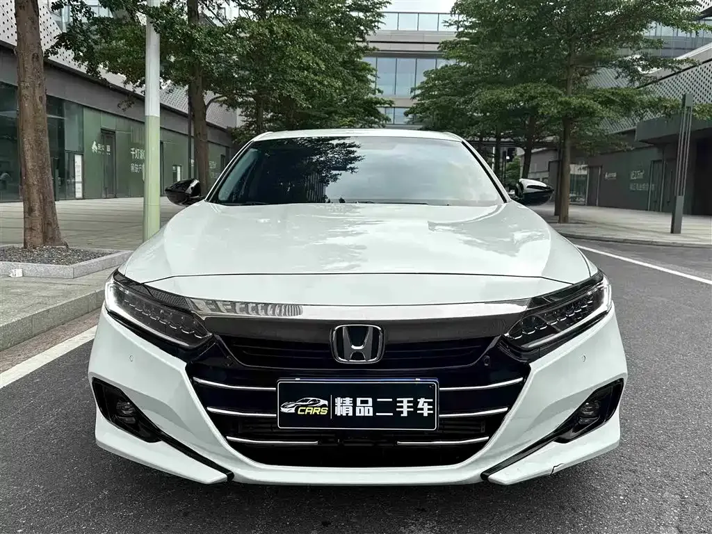 Honda Accord — фото 4