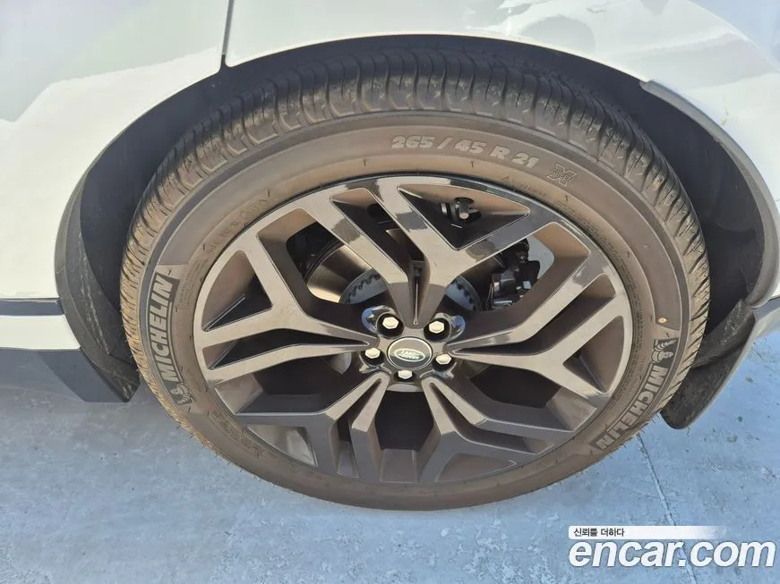 Land Rover Range Rover Velar 2025 из KR, фото 4