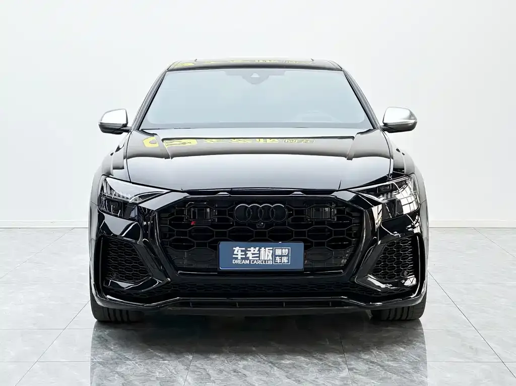 Audi RS Q8 2024 из CN, фото 8