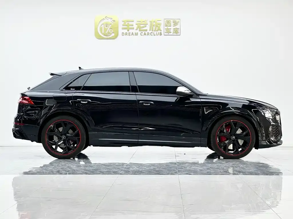 Audi RS Q8 2024 из CN, фото 4