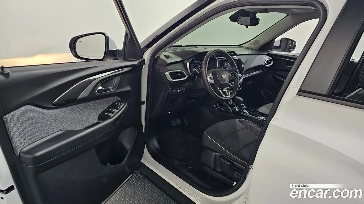 Chevrolet (GM Daewoo) Trailblazer 2022 из KR, фото 4