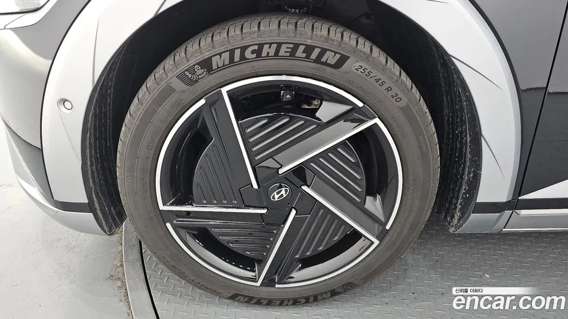 Hyundai Ioniq5 — фото 7