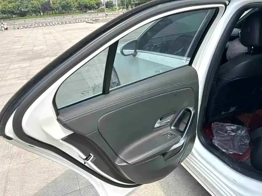 Mercedes-Benz A-Class 2023 из CN, фото 5