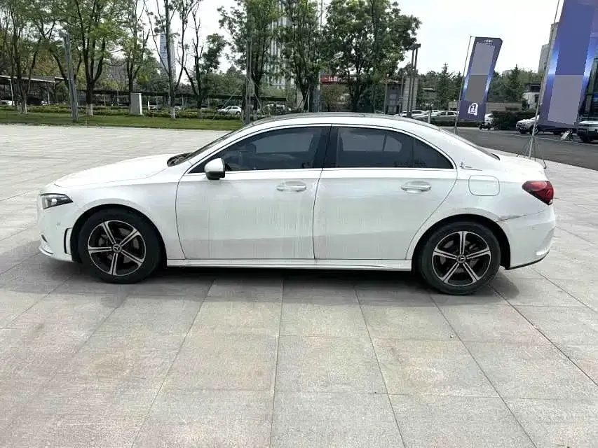 Mercedes-Benz A-Class 2023 из CN, фото 6