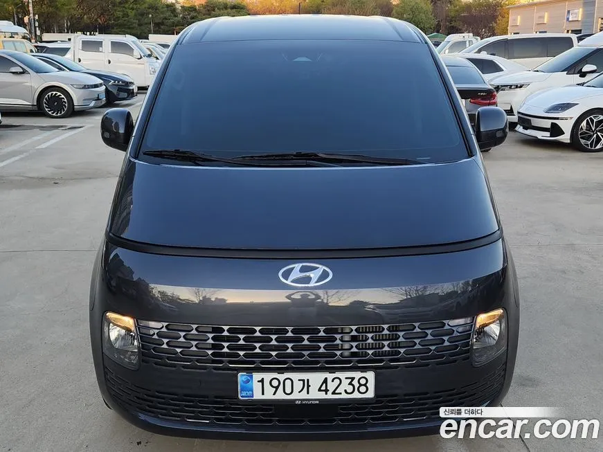 Hyundai Staria 2023 из KR, фото 5