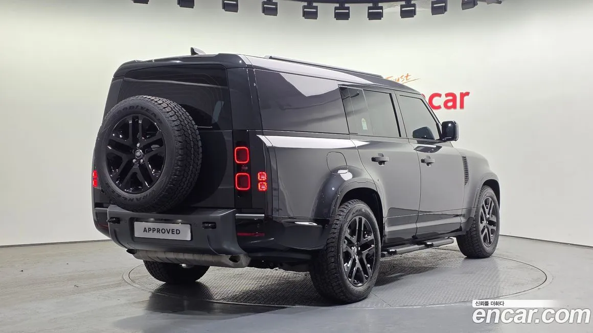 Land Rover Defender 2024 из KR, фото 3
