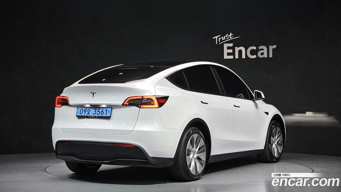 Tesla Model Y 2024 из KR, фото 5