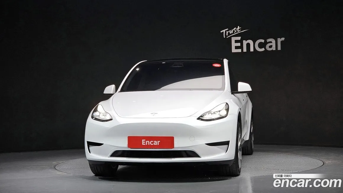 Tesla Model Y 2024 из KR, фото 2