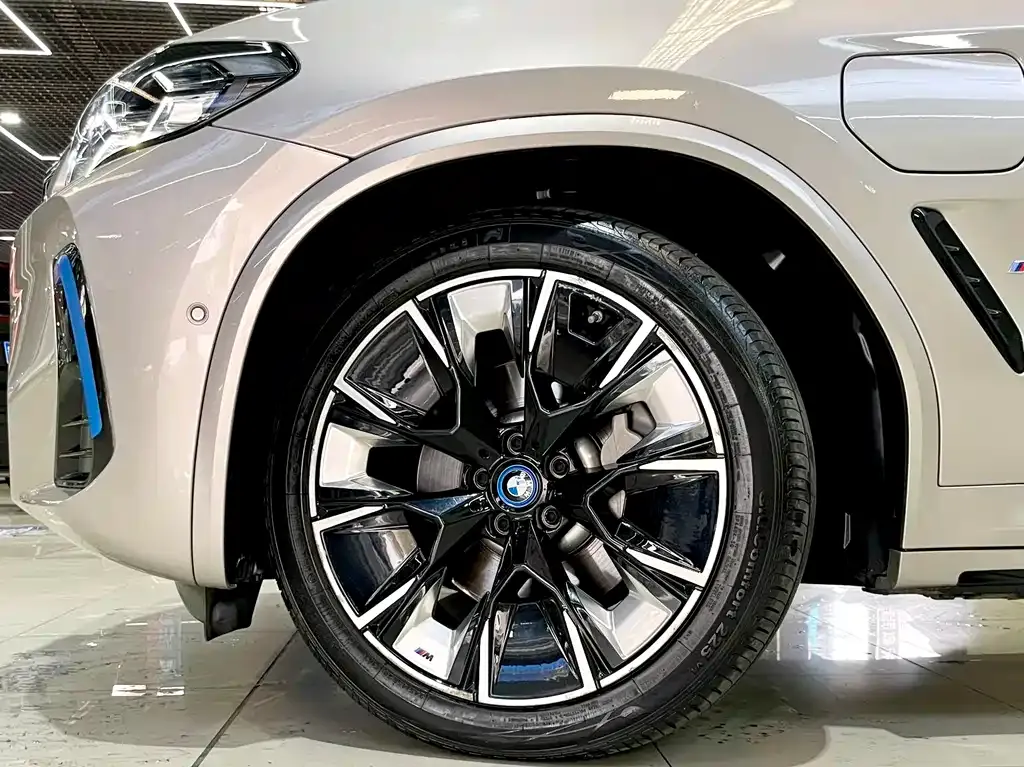 BMW iX3 2022 из CN, фото 7