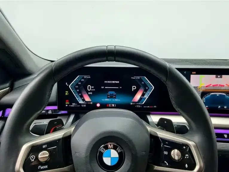 BMW 5 Series 2024 из CN, фото 8