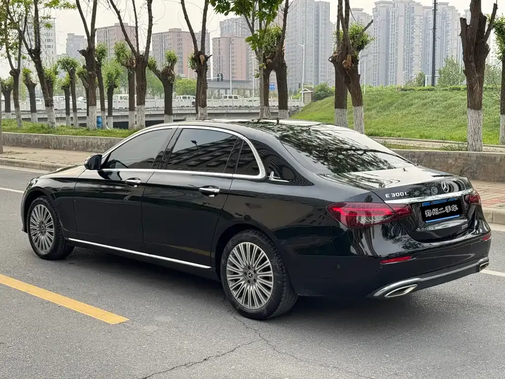 Mercedes-Benz E-Class 2021 из CN, фото 9