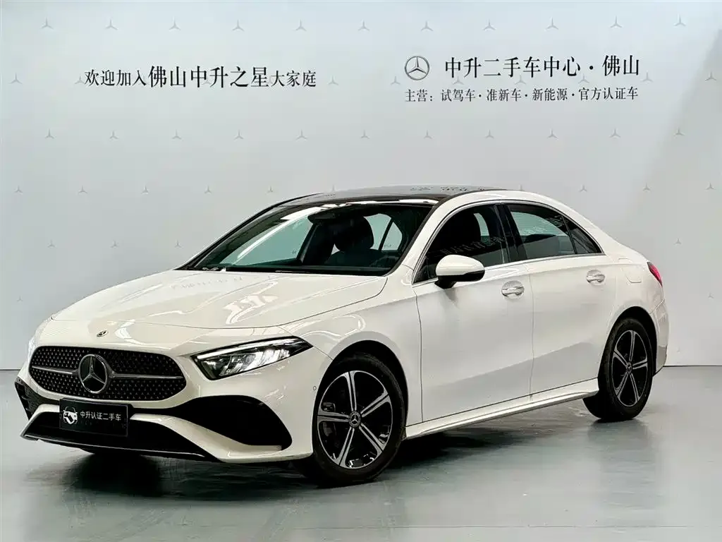Mercedes-Benz A-Class 2023 из CN, фото 1