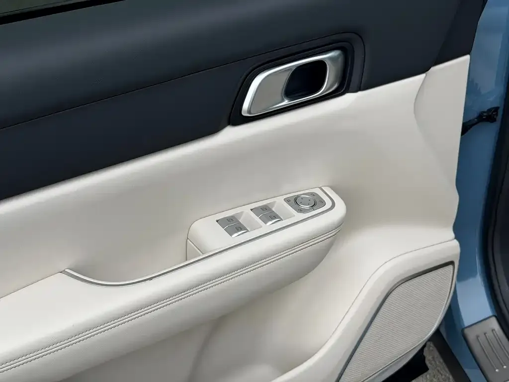 Li Auto ONE 2022 из CN, фото 2