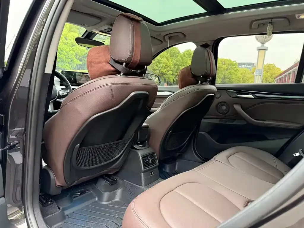 BMW X1 2021 из CN, фото 4