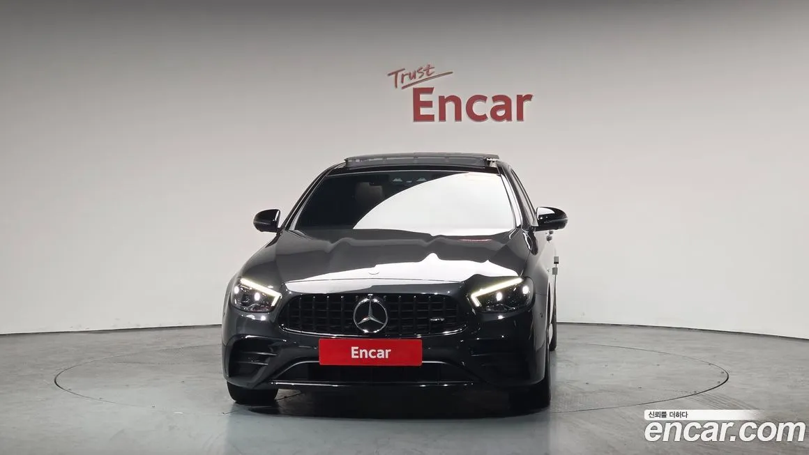 Mercedes-Benz E-Class 2023 из KR, фото 2