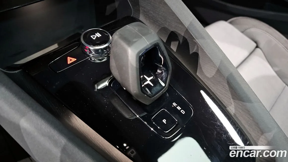 Polestar Polestar 2 2023 из KR, фото 2