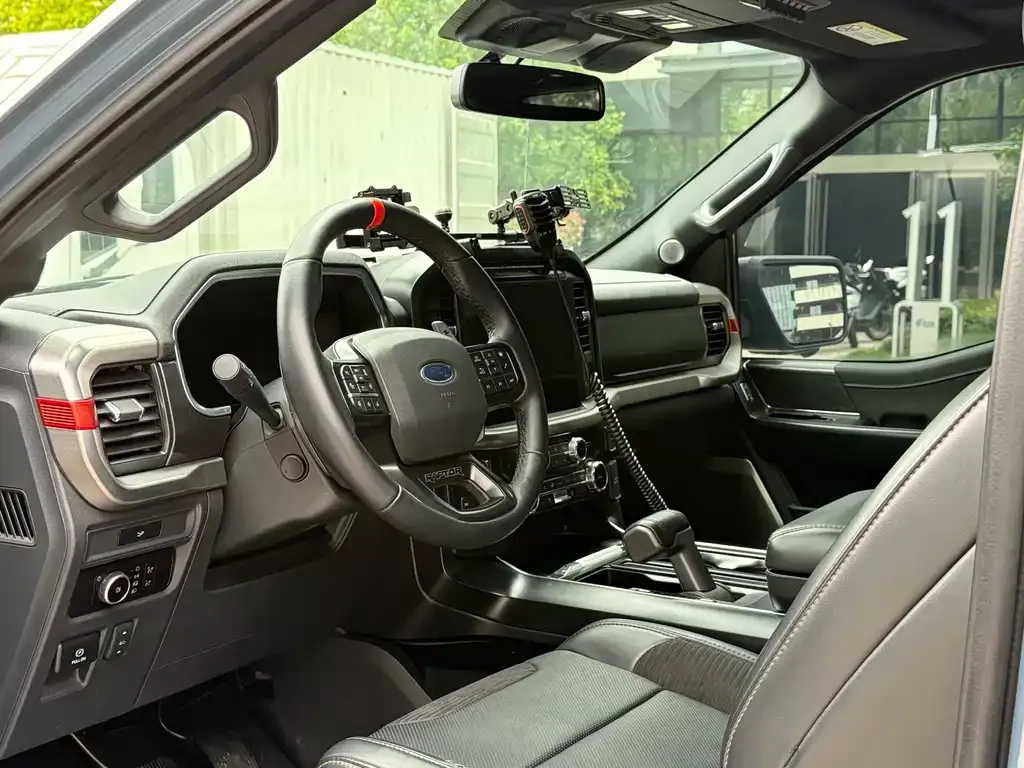 Ford F-150 Raptor 2025 из CN, фото 6