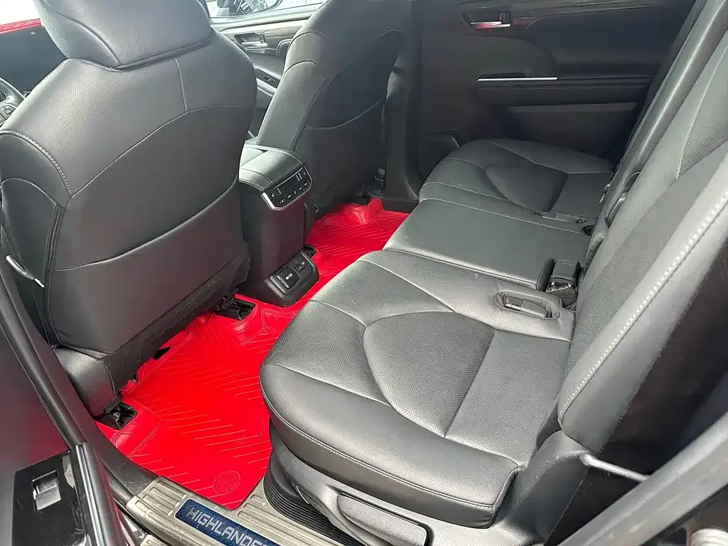 Toyota Highlander 2022 из CN, фото 10