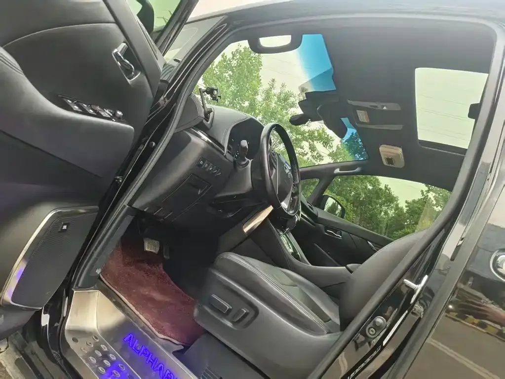 Toyota Alphard 2022 из CN, фото 6