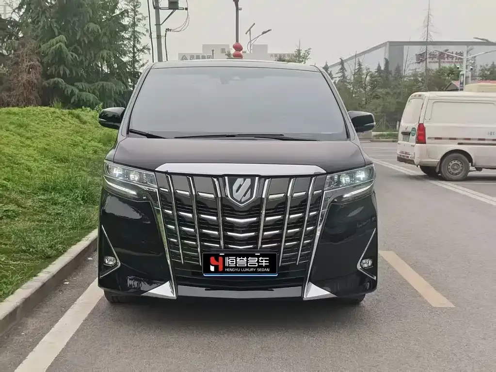 Toyota Alphard 2022 из CN, фото 7