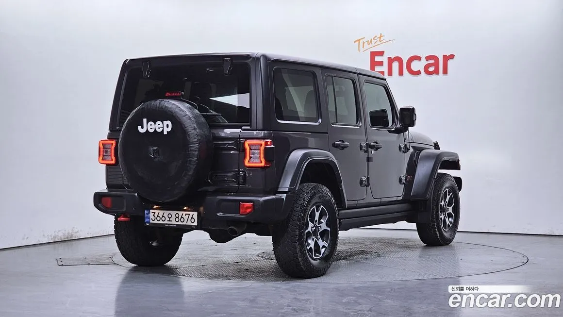 Jeep Wrangler 2023 из KR, фото 5