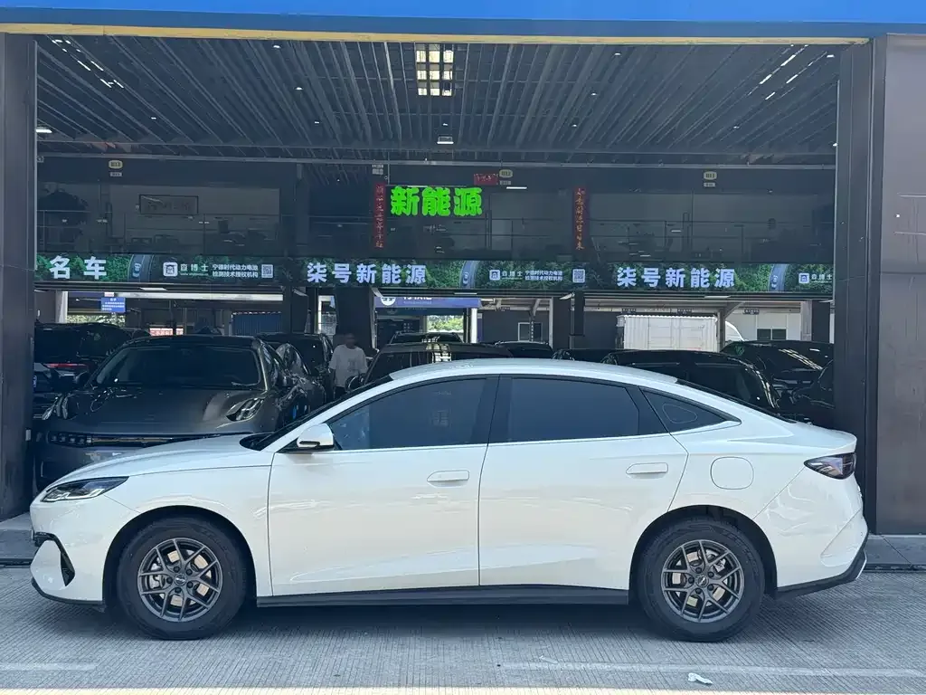 BYD Seal 06 2024 из CN, фото 8