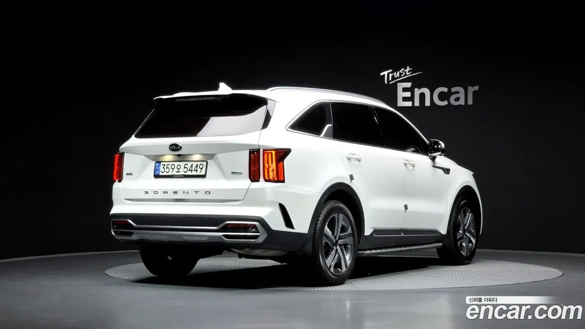 Kia Sorento — фото 5
