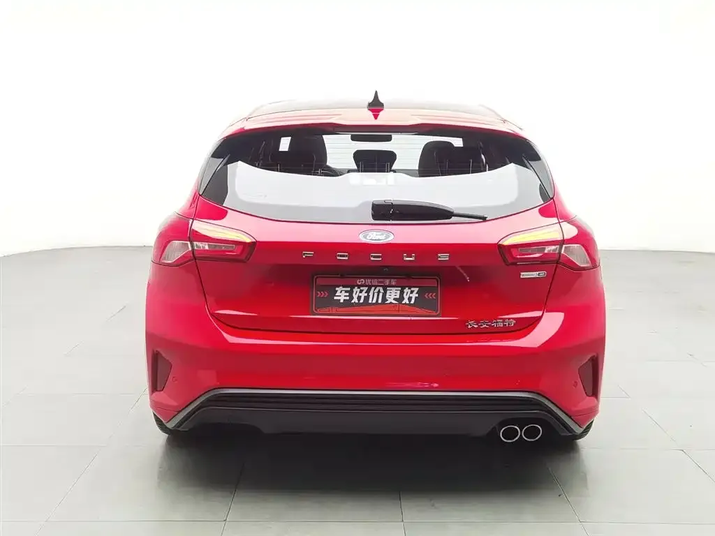 Ford Focus 2022 из CN, фото 8
