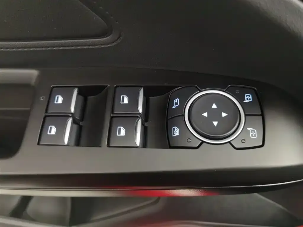 Ford Focus 2022 из CN, фото 3