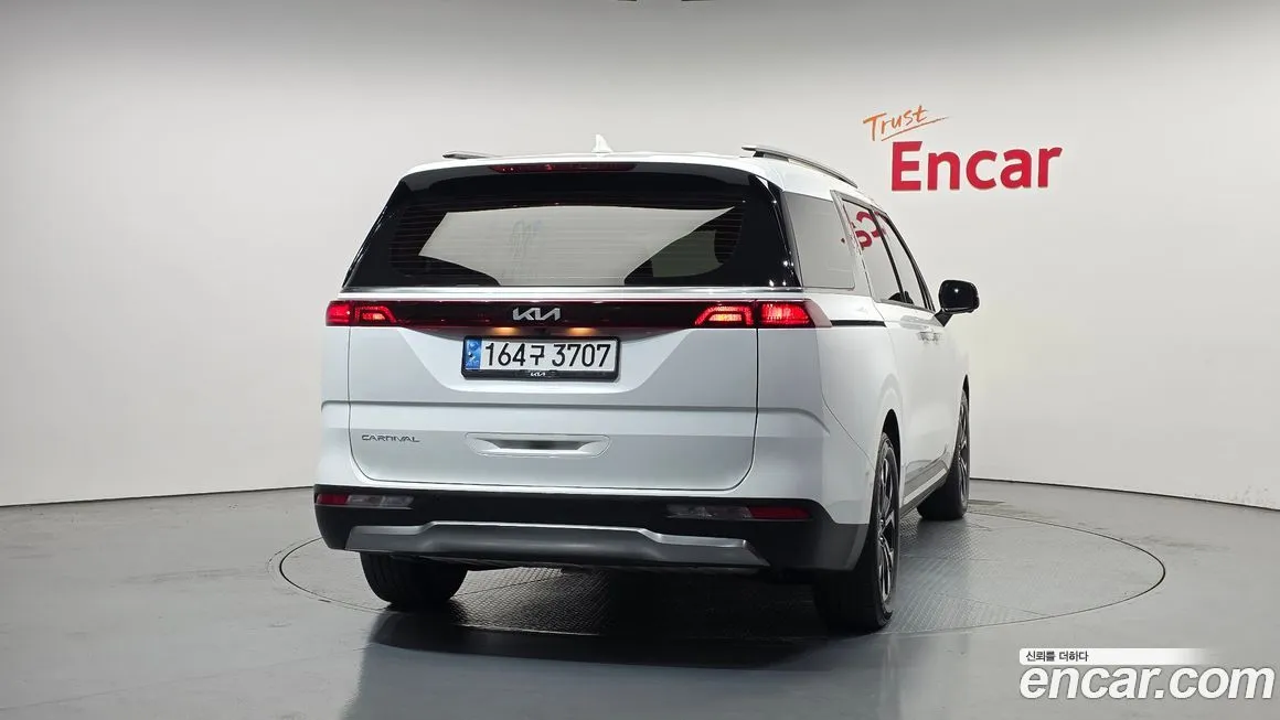Kia Carnival 2022 из KR, фото 2