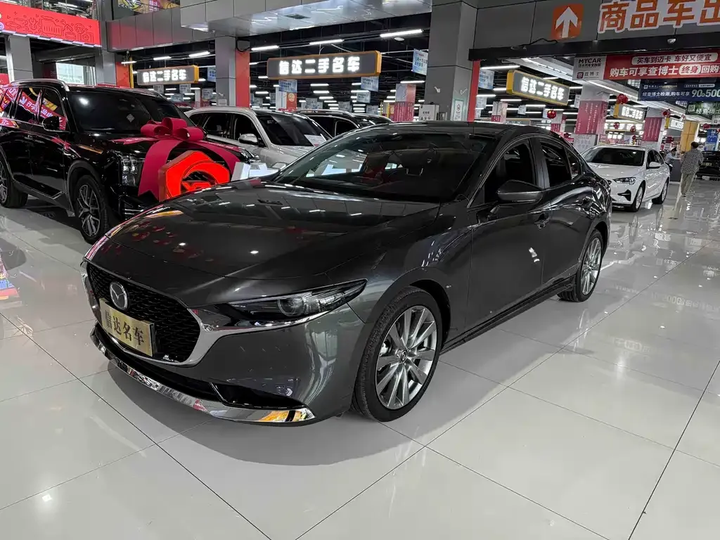 Mazda 3 Axela 2024 из CN, фото 1