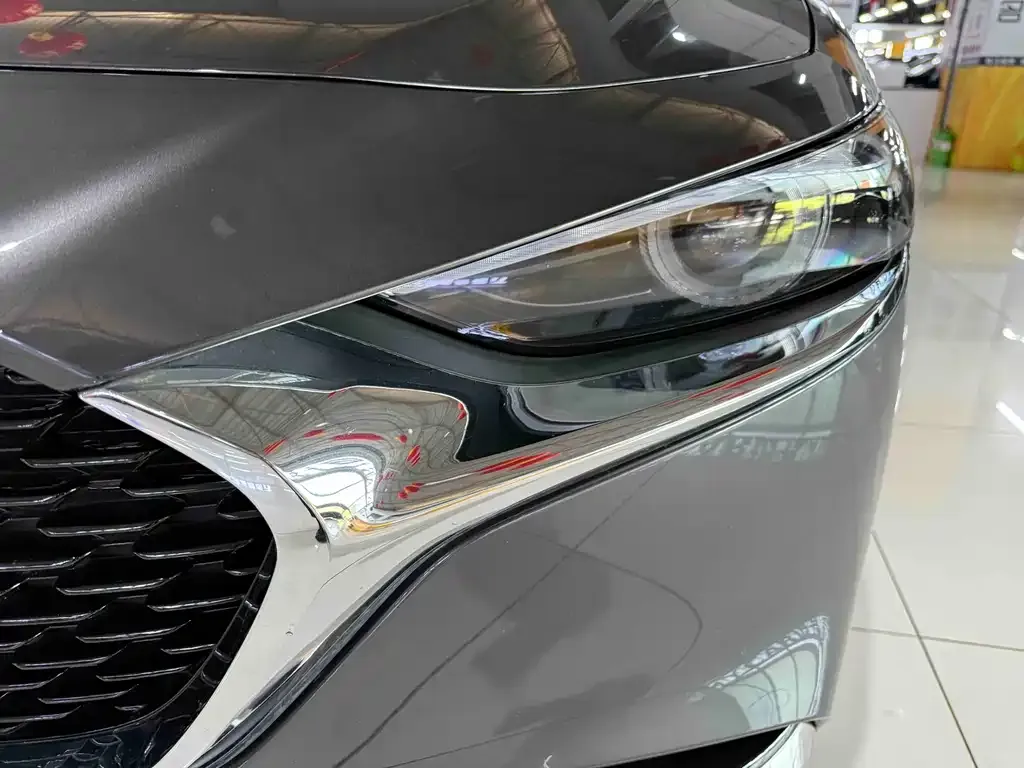 Mazda 3 Axela 2024 из CN, фото 5