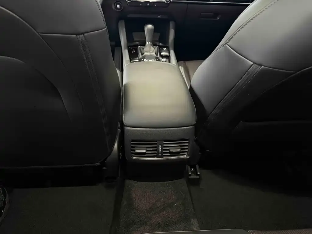 Mazda 3 Axela 2024 из CN, фото 7