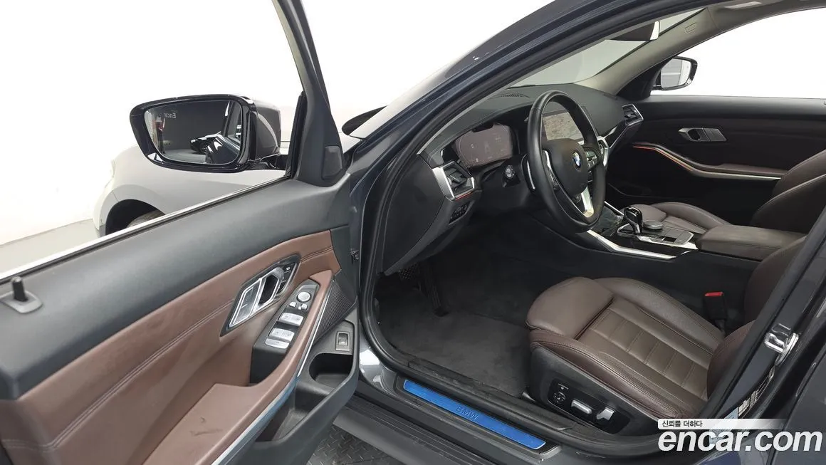 BMW 3-Series 2022 из KR, фото 6