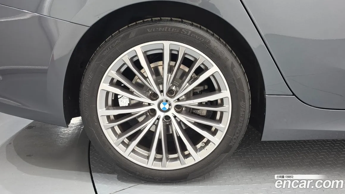 BMW 3-Series 2022 из KR, фото 7