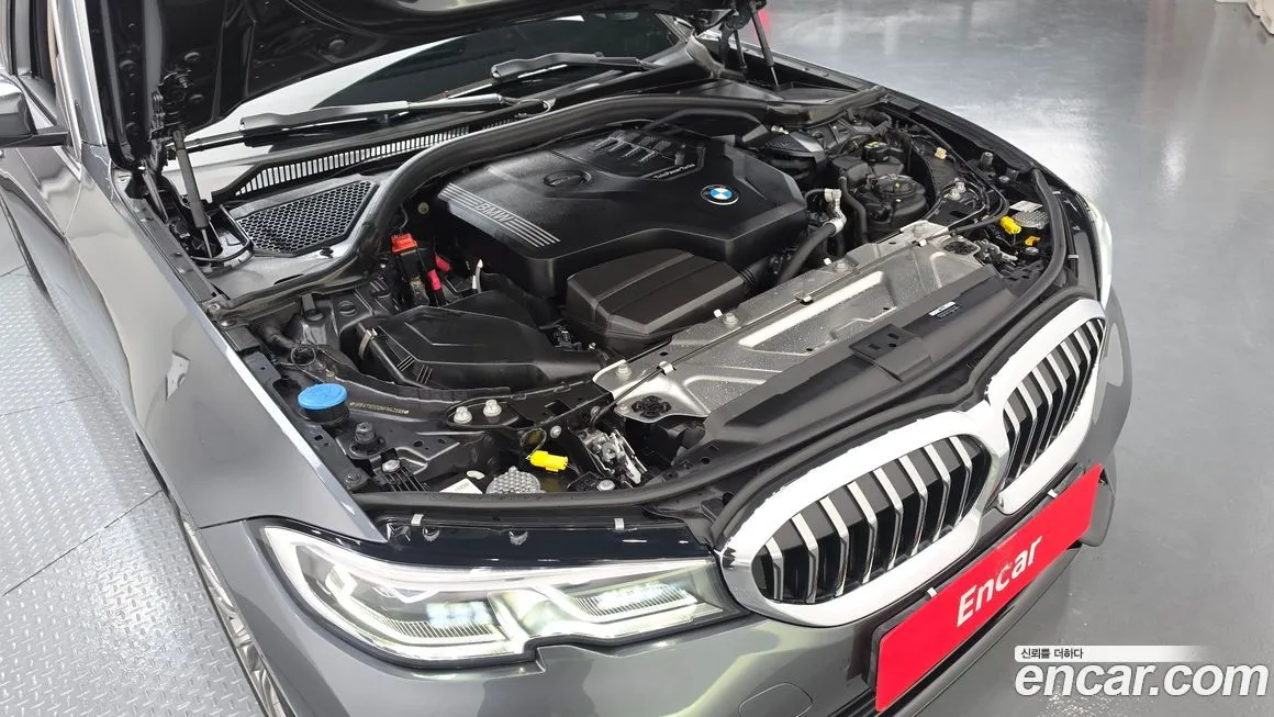 BMW 3-Series 2022 из KR, фото 9