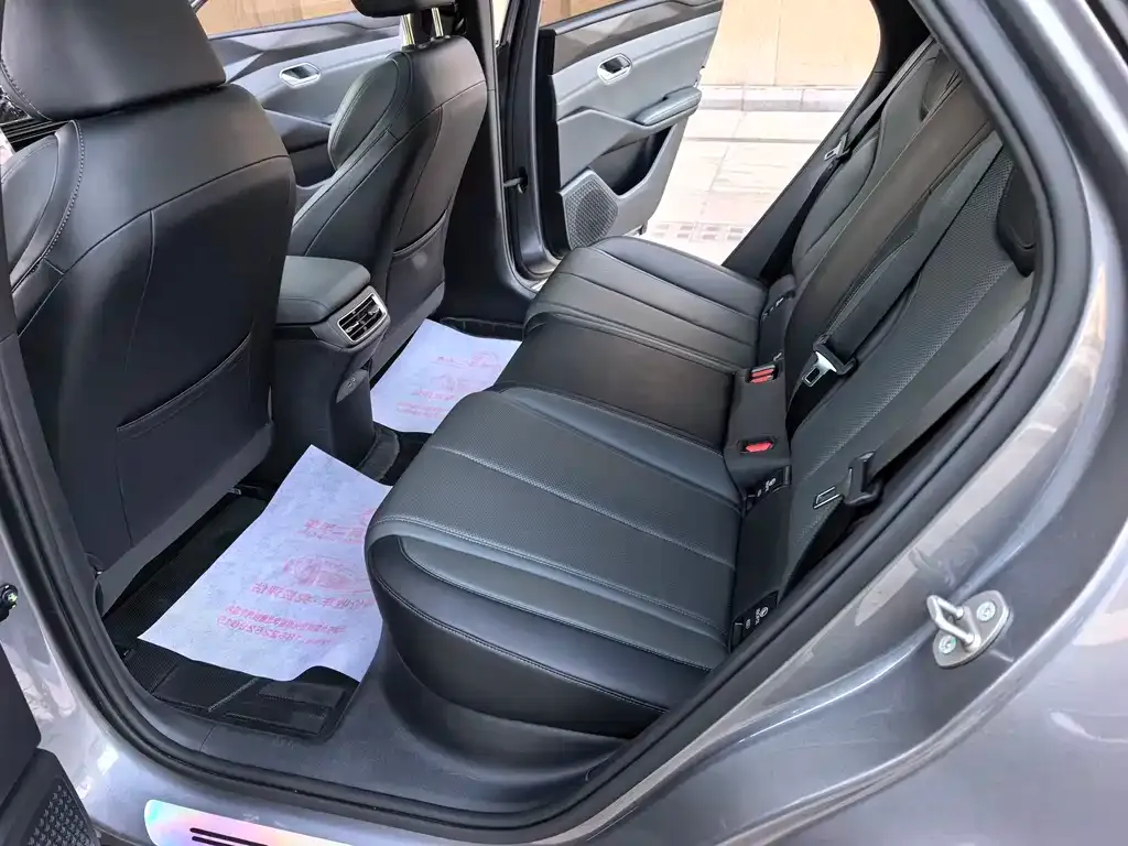 BYD Qin L 2025 из CN, фото 10