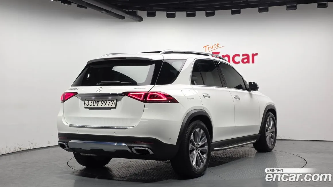 Mercedes-Benz GLE-Class — фото 3
