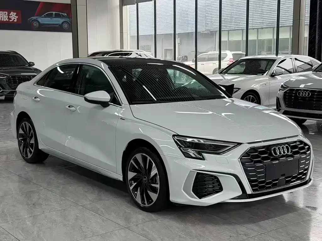 Audi A3 2023 из CN, фото 7