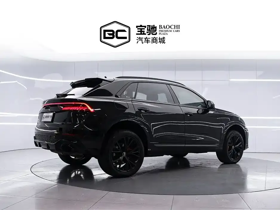 Audi Q8 2021 из CN, фото 9