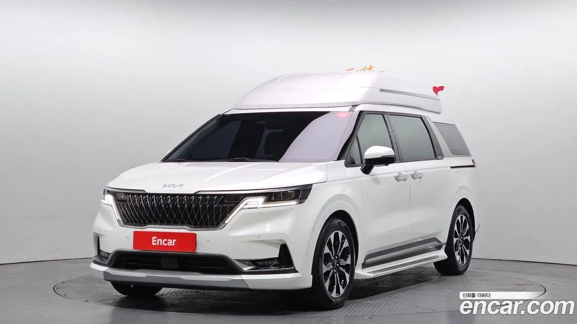 Kia Carnival — фото 1