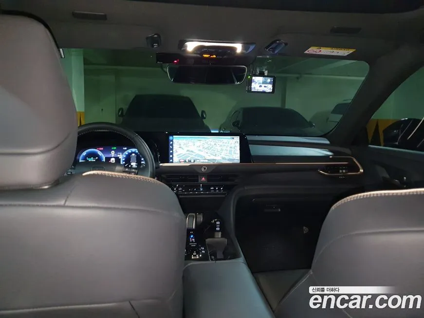 Toyota Crown 2024 из KR, фото 4