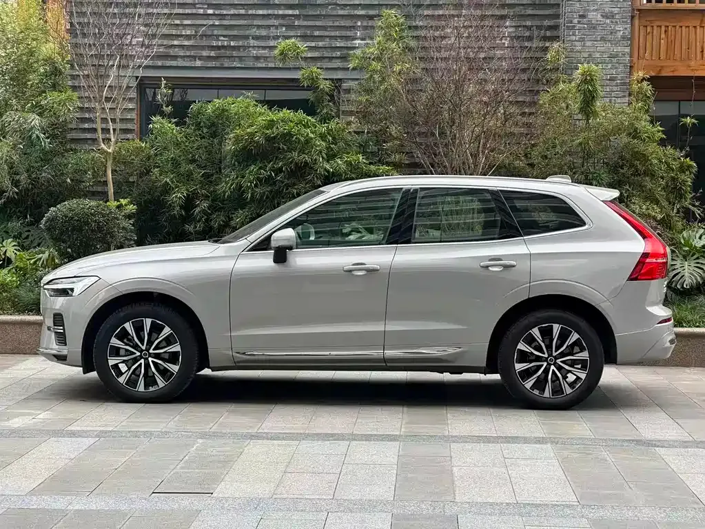 Volvo XC60 2025 из CN, фото 6