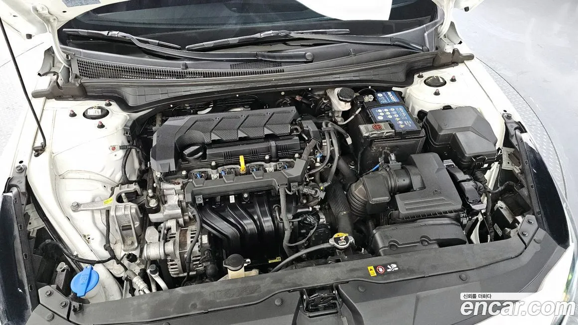 Hyundai AVANTE 2021 из KR, фото 10