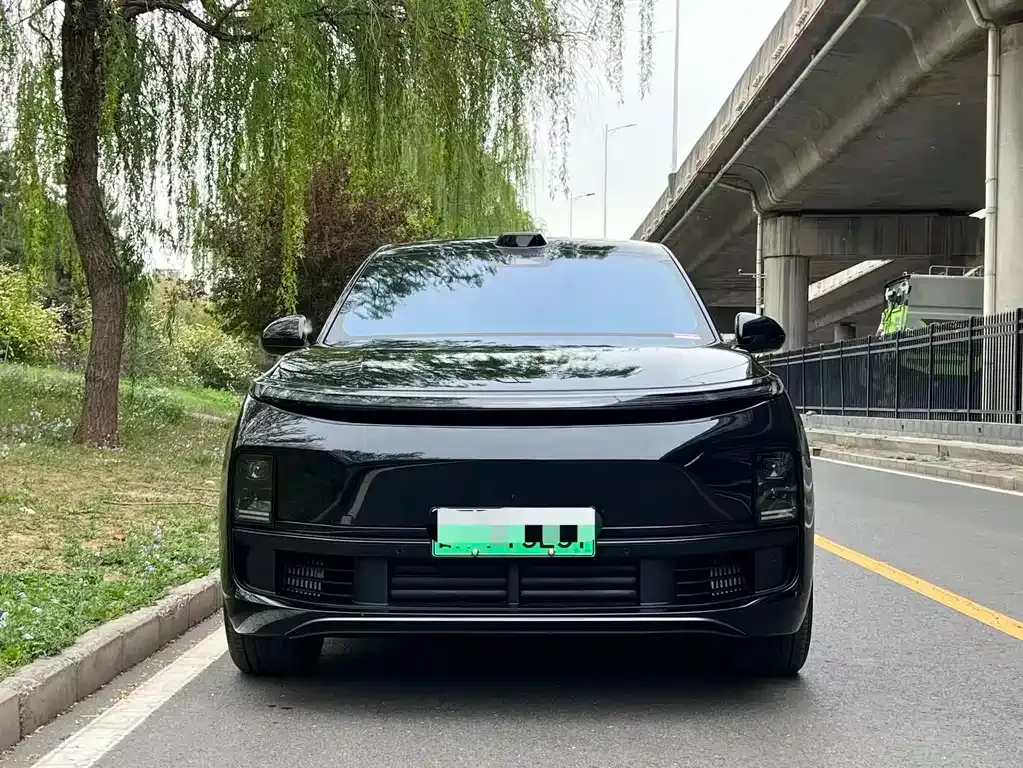 Li Auto L8 2024 из CN, фото 2