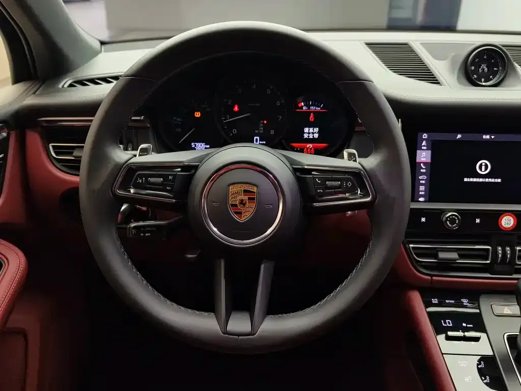 Porsche Macan 2023 из CN, фото 3