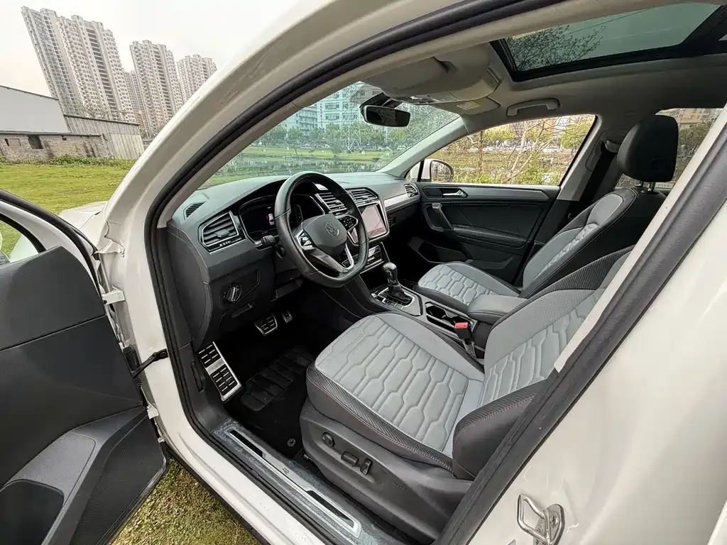 Volkswagen Tiguan X 2021 из CN, фото 10