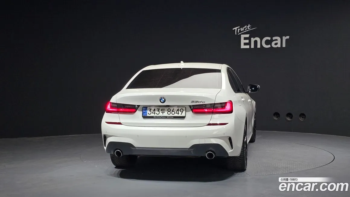 BMW 3-Series 2021 из KR, фото 2