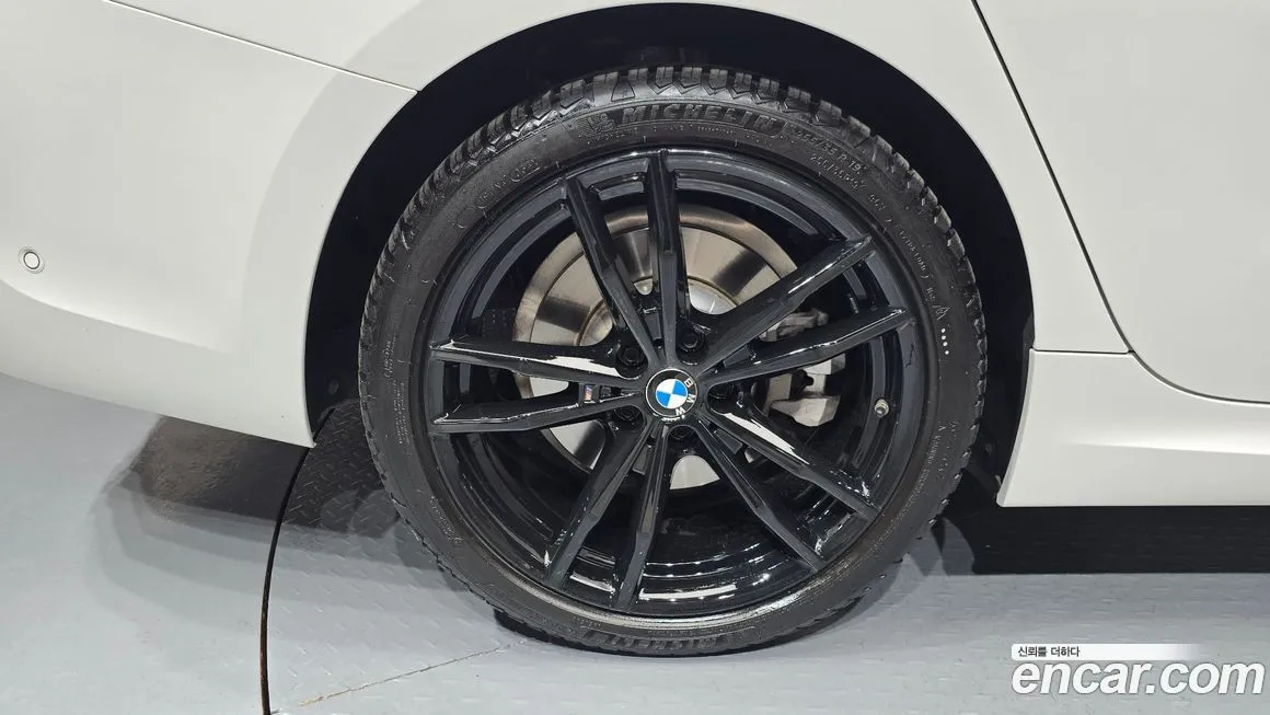 BMW 3-Series 2021 из KR, фото 7